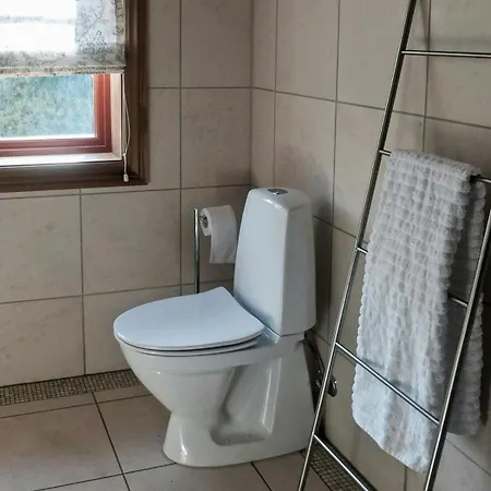 Large By Farhovdtjonn In בית נופש